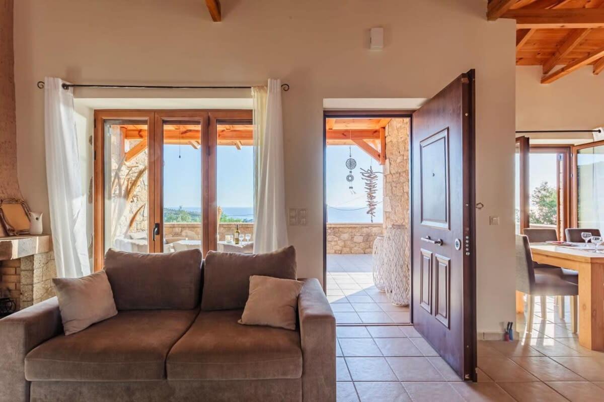 Mani Panoramic Seaviews - Luxury Summer Haven Levktron Exterior photo